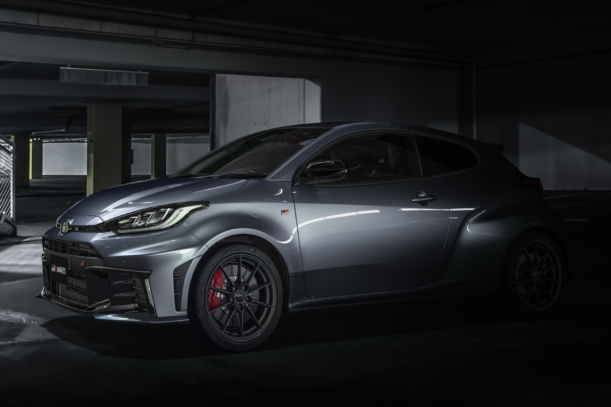 gryaris_top_img03