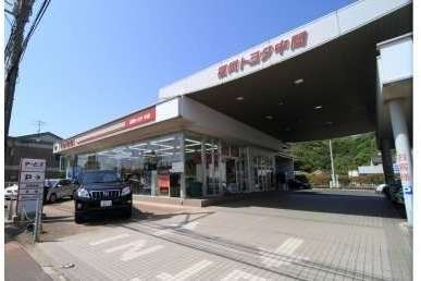 中間店