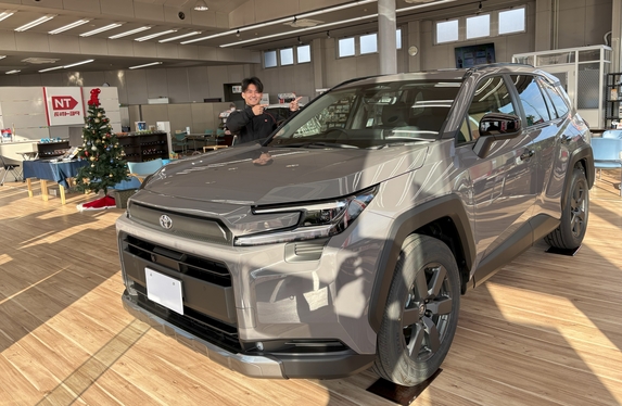 新型RAV4がやってきた