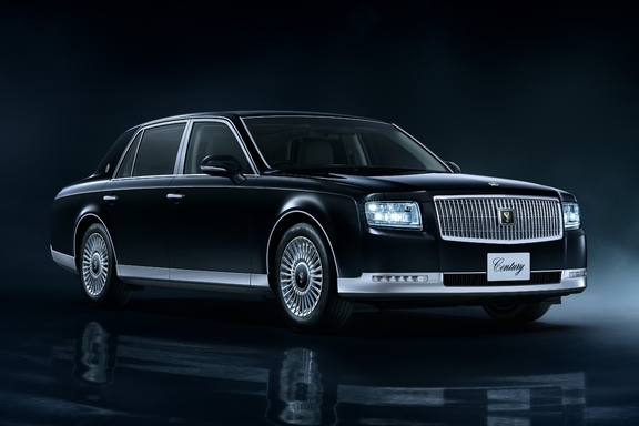 ボディカラーは神威（かむい）エターナルブラック〈225〉